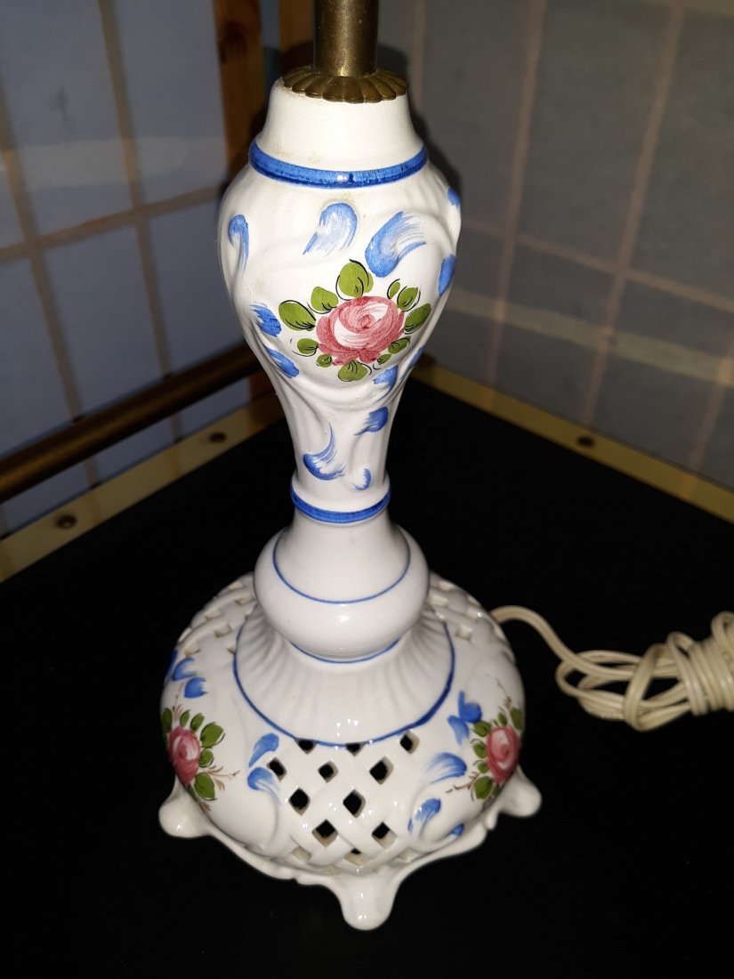 Italy Beautifull vintage hand painted ceramic table Lamp from Bassano